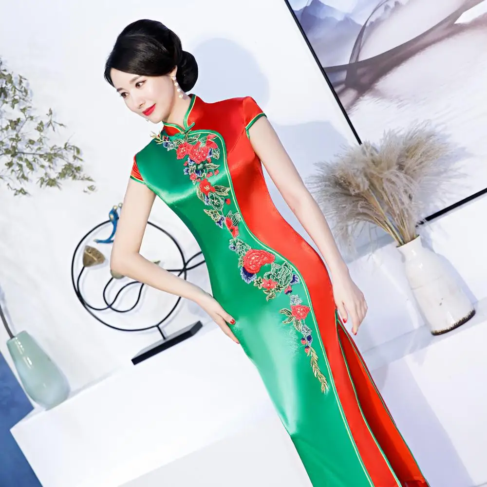 Женское китайское традиционное длинное платье Чонсам зеленого и красного цветов