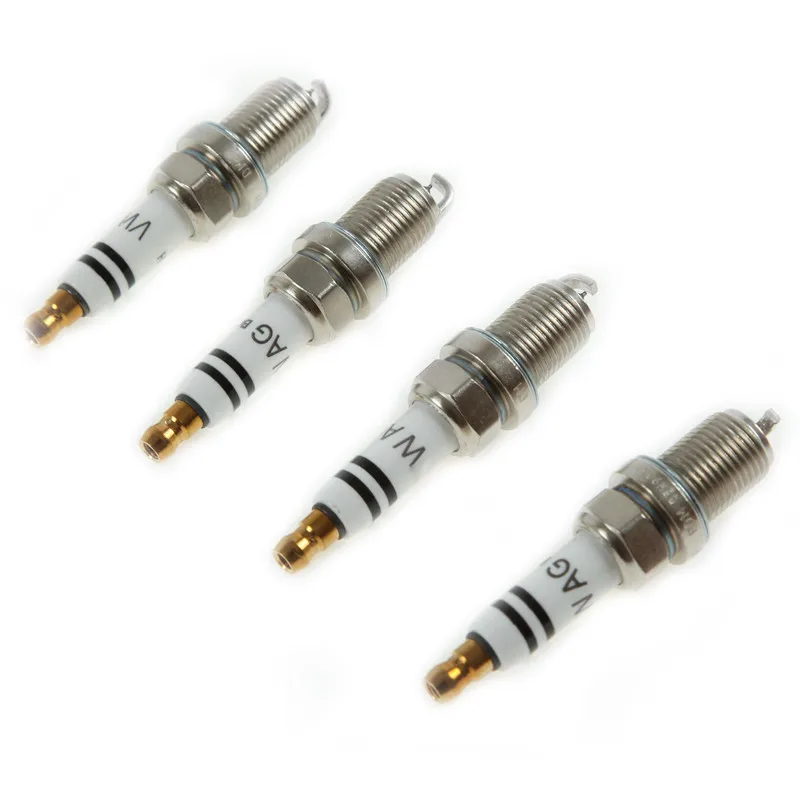 4 шт. 06H 905 611 иридиевая Свеча зажигания Разъем для VW Golf Jetta Passat Tiguan Audi A3 A4 A6 Q3 светодиодная подсветка для автомобиля 2.0L 06H 905 604 101 905 631 г - Цвет: 4PCS  Spark Plug