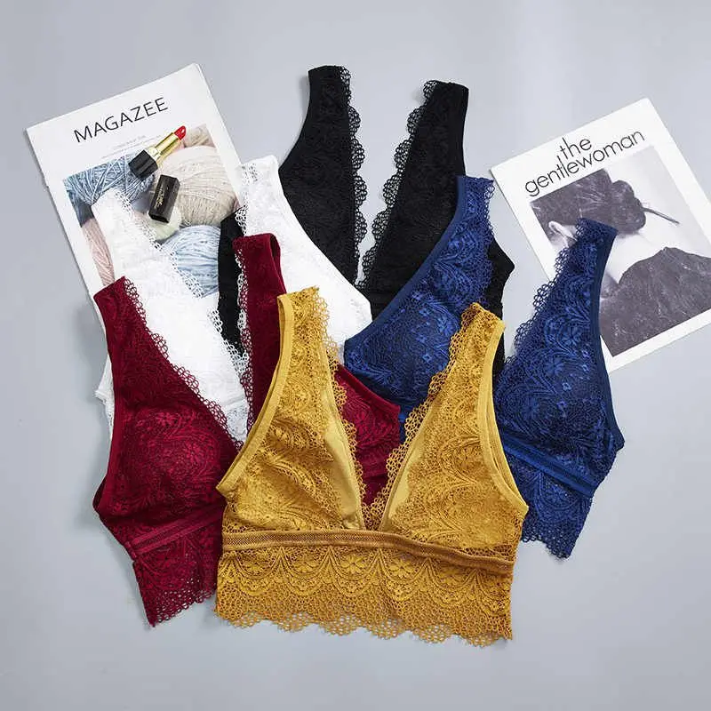 Бюстгальтер женский без косточек дышащий Бралетт с глубоким V образным вырезом