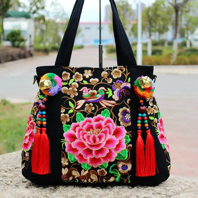 

Для женщин сумка через плечо в стиле ретро; Обувь с вышитым красивое платье для девочки с цветочным узором в богемном стиле кисти в этническ...