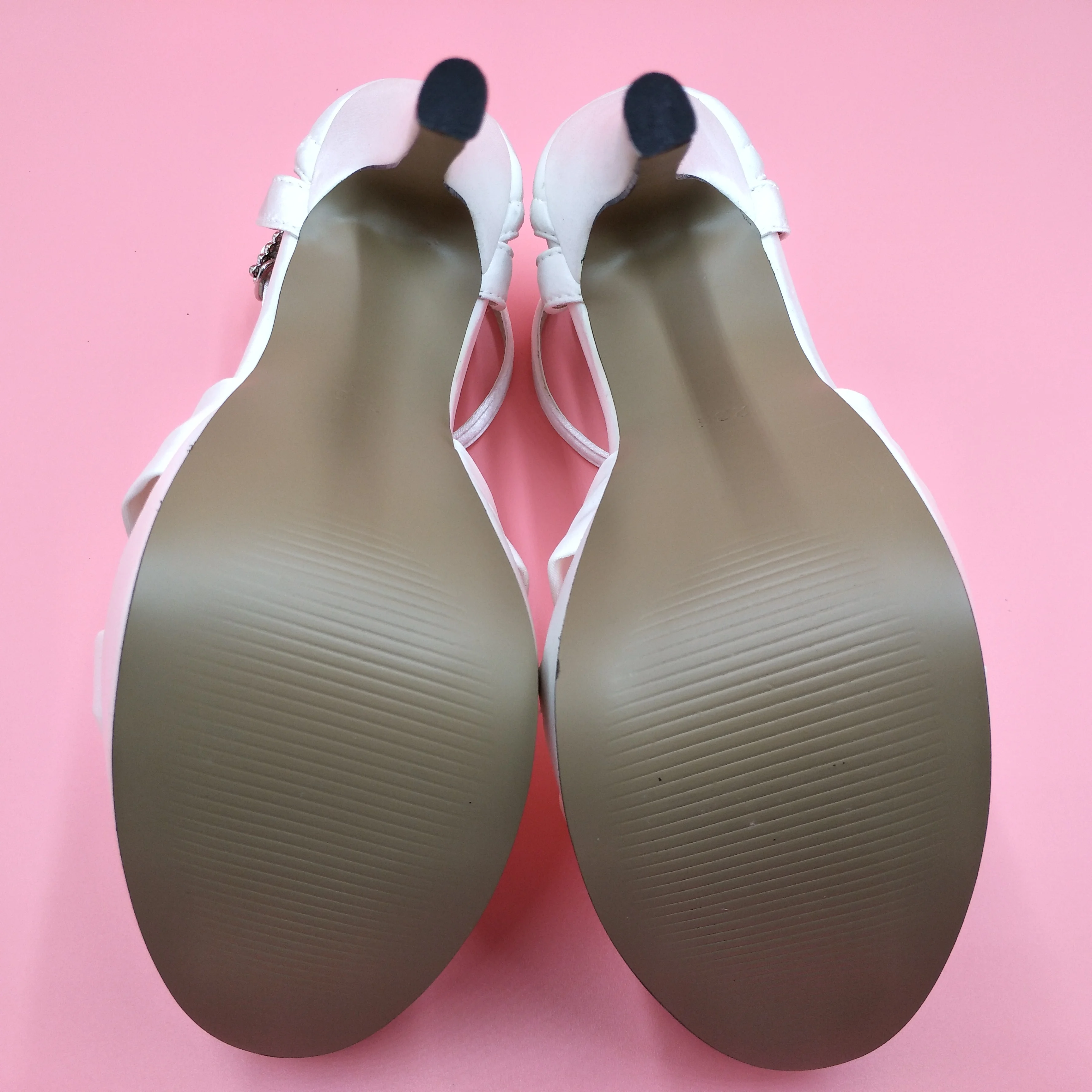 Босоножки женские атласные на высоком каблуке 14 см пикантные сандалии с открытым