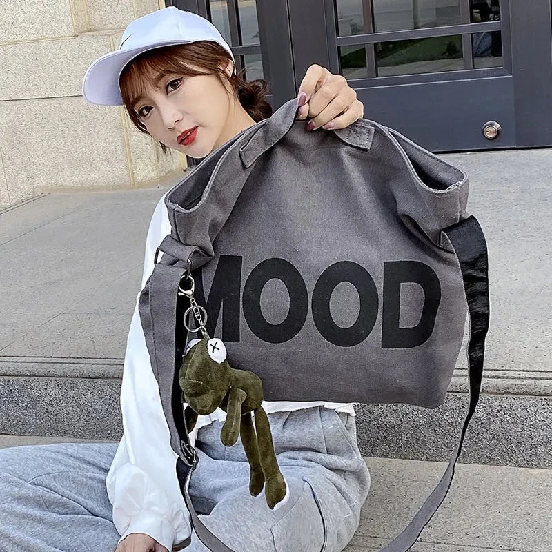 

women's bag Canvas bag zipper women's messenger bag student bag ins men's canvas fashion single shoulder bag messenger bag