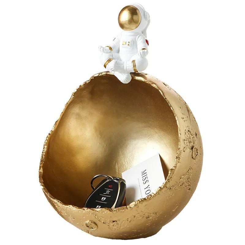 

Nordic astronaut porch key storage ornaments home accessories living room coffee table nuts snacks fruit tray storage box