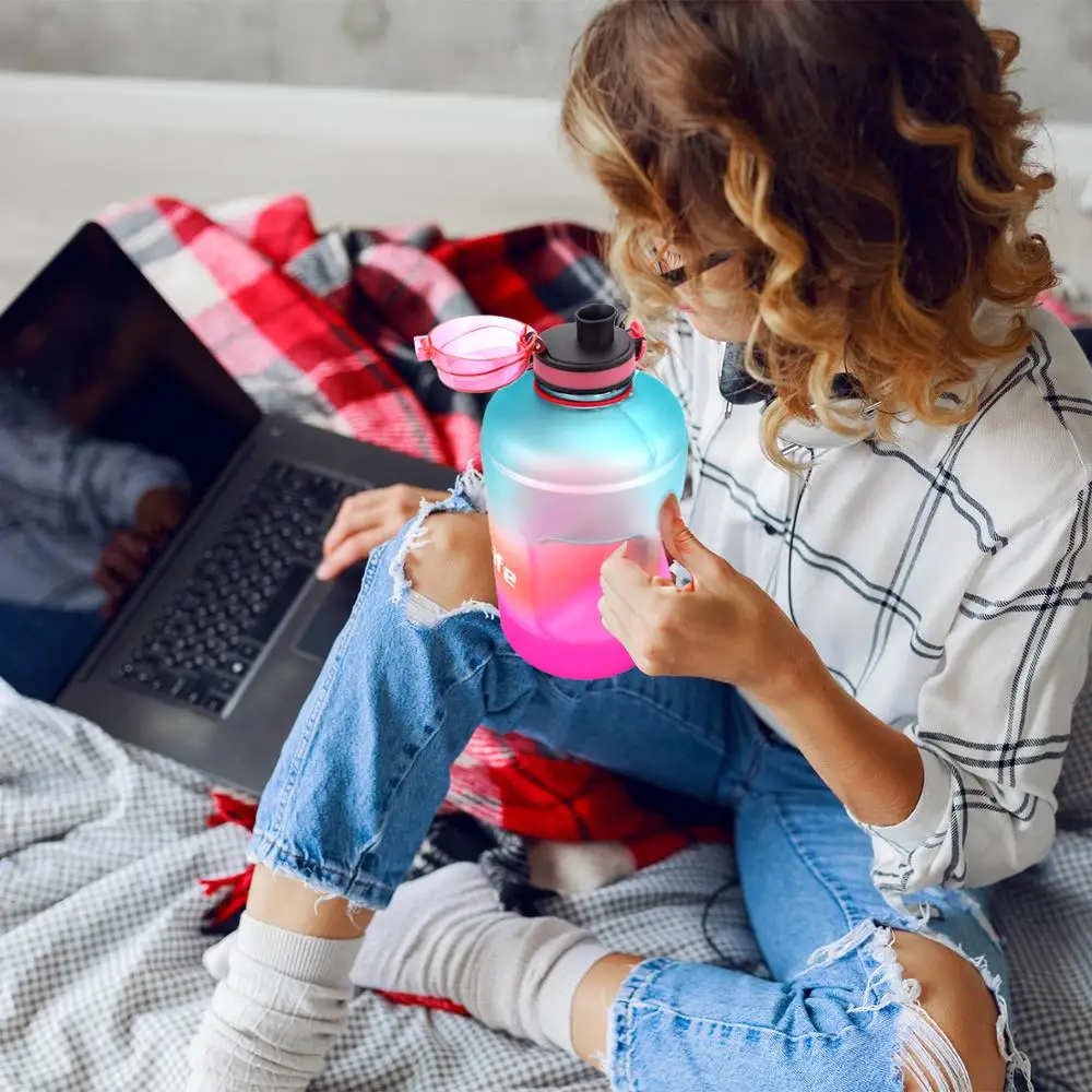 Спортивная бутылка для воды QuiFit 128 унций 73 унции 43 большая с фильтром без BPA