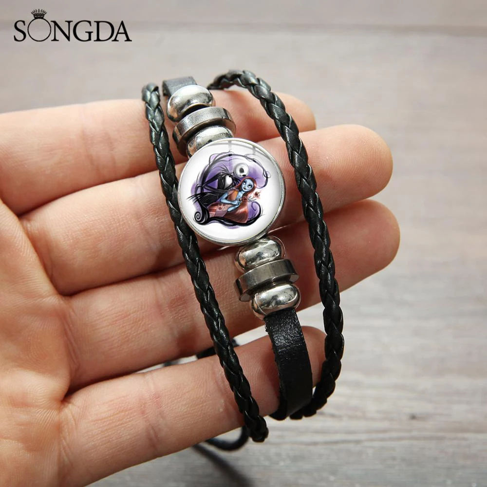 С принтом &quotКошмар перед Рождественская Кнопка браслет Джек Скеллингтон и Салли