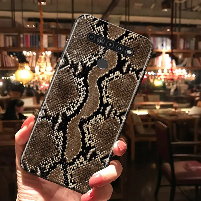 

Yellow Gold Snake skin for LG G8 G8S G8X V30 V35 V40 V50 V60 ThinQ Q60 K40 K50 K30 K41 K51 K61 K71 K22 Black Phone Case