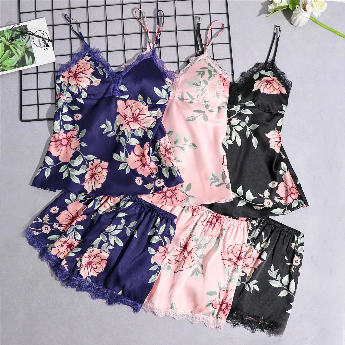 Пикантные черные женские пижамные комплекты из 2 предметов с топом на бретельках