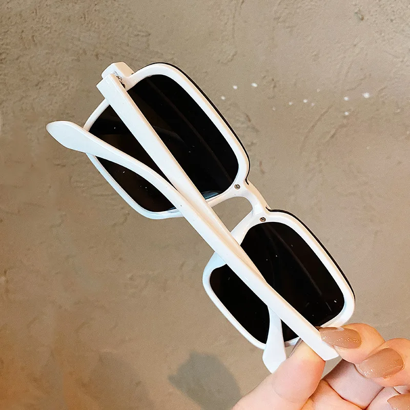 

Creative CH-LOGO square sunglasses fashion polarized glasses