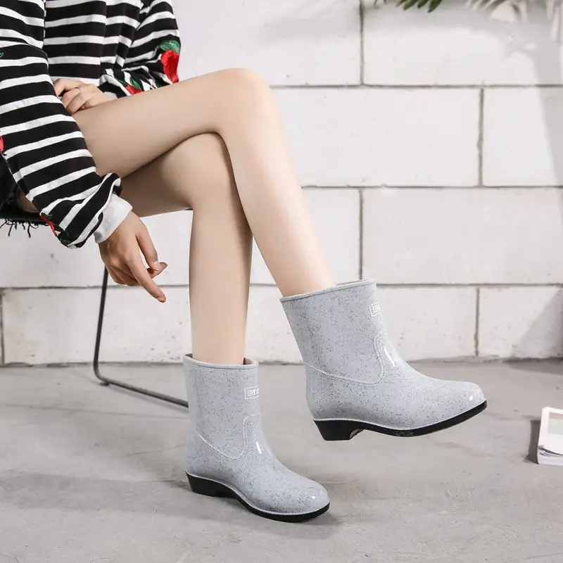 Однотонные резиновые женские водонепроницаемые ботинки с круглым носком