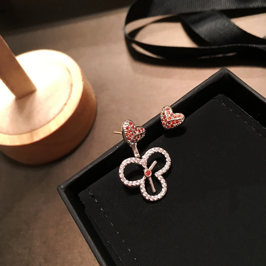 Любовь Сердце цветок сексуальные элегантные серьги гвоздики для женщин Кристалл