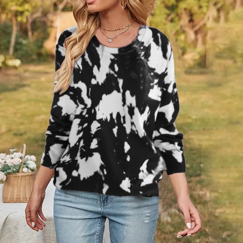 

T Shirt Women Fashion Tie Dye Personality Graffiti Loose Trend Stitching Casual Spring Autumn Long Sleeve Top Lady Cotton Tees