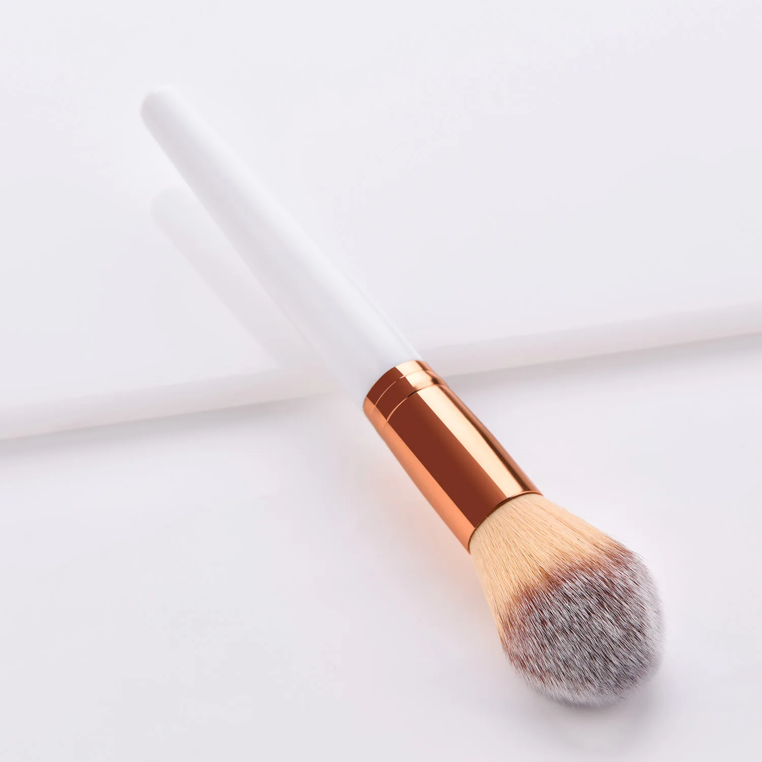 Кисти для макияжа с жемчугом белого/розового золота Профессиональные кисти из