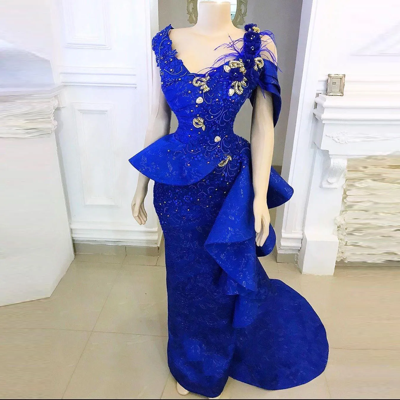 

Royal Blue Formal Evening Dresses Vestidos De Festa Elegant Evening Gown Appliques Beads Peplum Custom Made Robe De Soiree