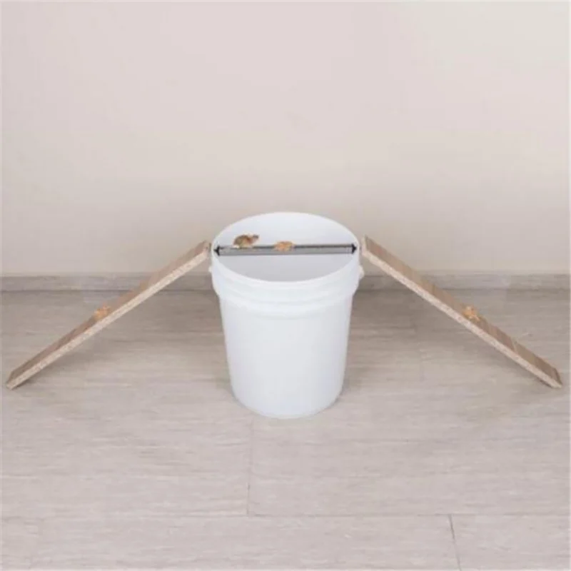 

Household Mouse catcher Mousetrap catcher Stainless Steel Roller Mouse Catcher