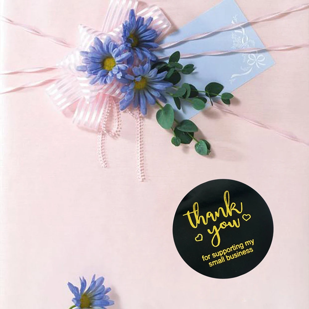 

500pcs/Roll Gold Foil Handmade Thank You Stickers Labels Roll for Scrapbooking Packaging Decoration Handmade Stationery