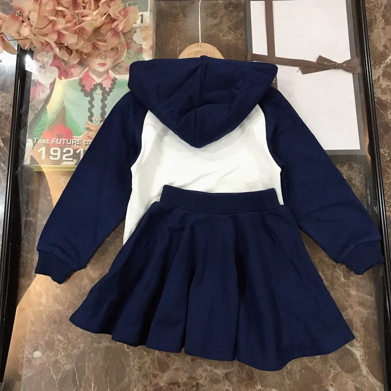 

kids hooded sweater + trousers boys and girls Fashion suit