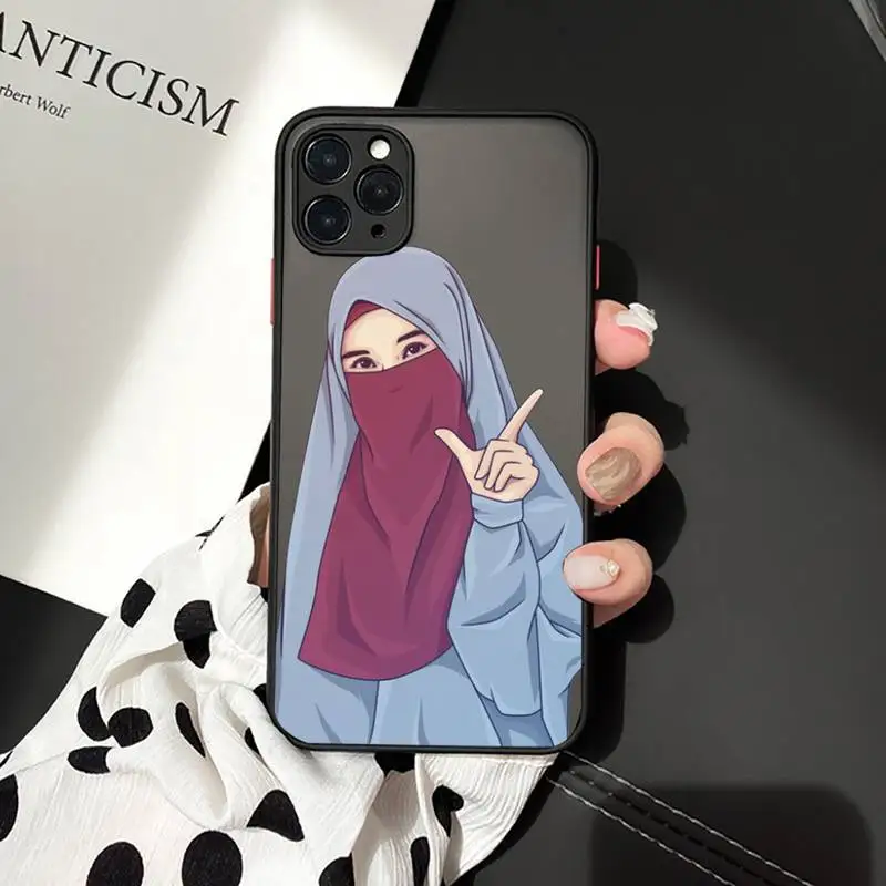 

Phone Case For iPhone 12 11 Mini Pro XR XS Max 7 8 Plus X Muslim girl cute cartoon Matte transparent cover