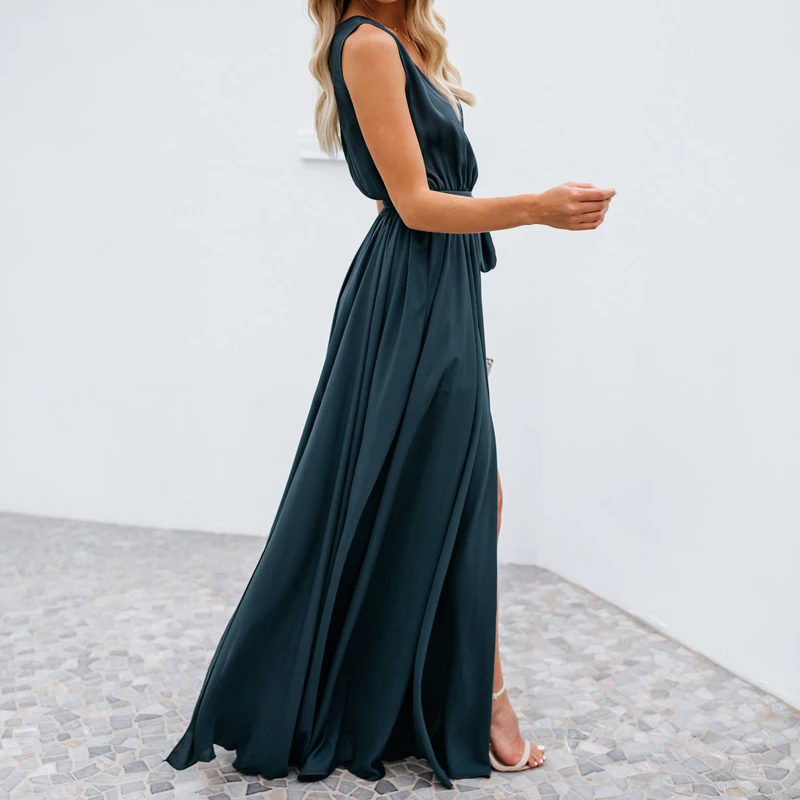 Женское длинное вечернее платье без рукавов однотонное элегантное винтажное с V