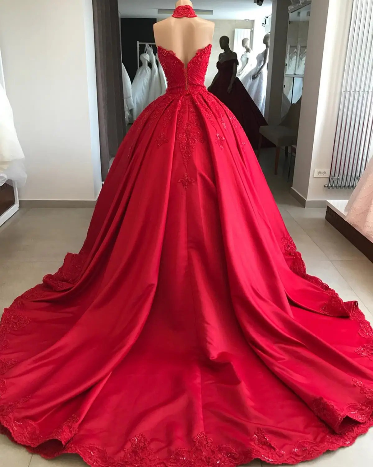 SWEMILE Custom Made Halter Long Lace Prom Dresses 2019 Draped Backless Party Dresses Vestido De Festa Longo