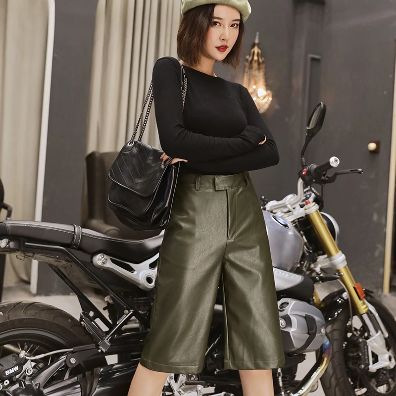 

Plus Size British Style Autumn Spring Women's PU Leather Short High Waist Motor Five Point Trouser Casual Straight Overalls