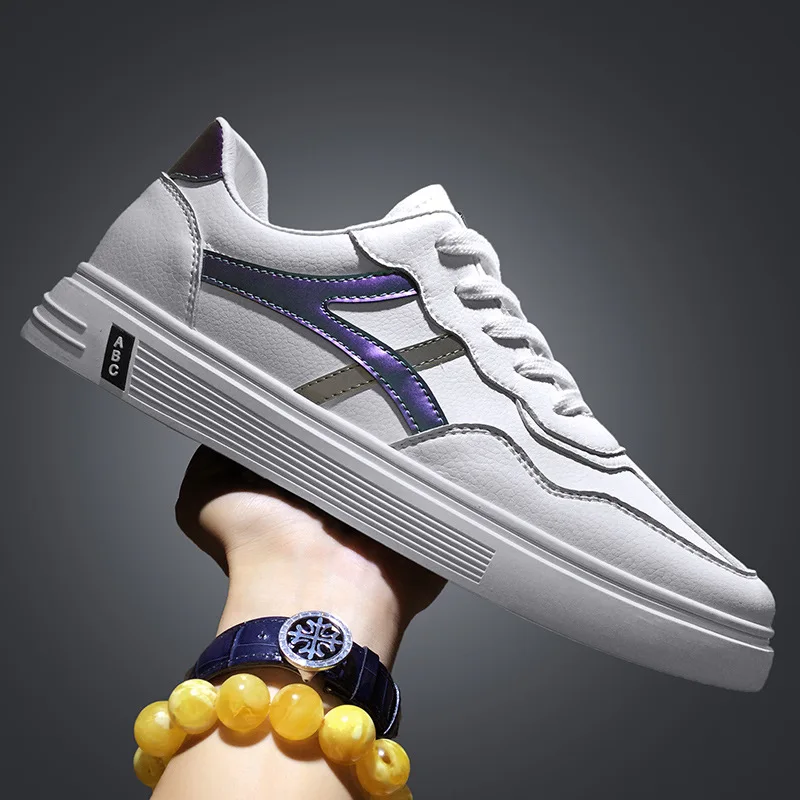 

New Outdoor Sports PU Leisure Time Man Skateboarding Shoes Flat bottom Comfortable Low Help Fashion Little White Shoes Gym Shoes