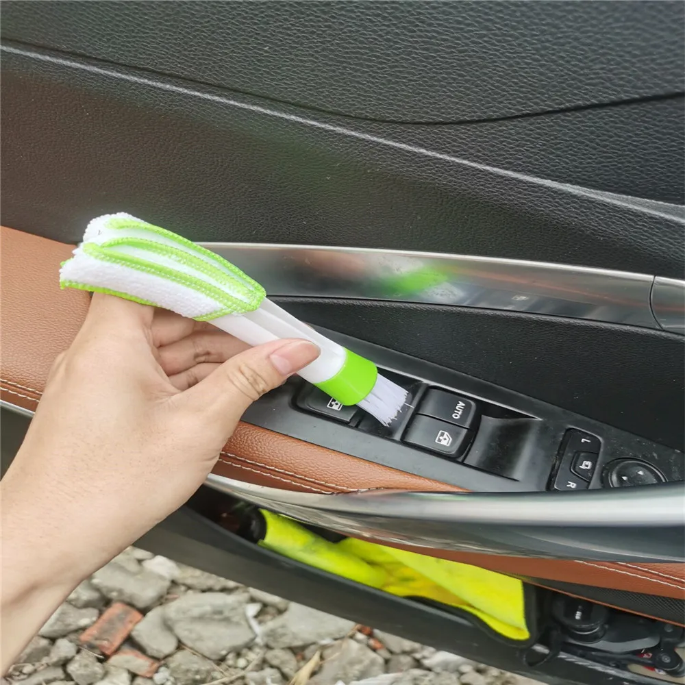 

1PCS Car Washer Microfiber Cleaning Brush for Kia RIO K3 K4 K5 Magentis Borrego Rio5 Trackster KND-4 Spectra5 Spectra