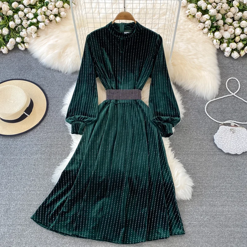 

2021 Autumn Winter Women Velvet Dress Retro Style Striped Glitter Midi Party Dresses O-neck Long Sleeve Belted A-line Robe Femme