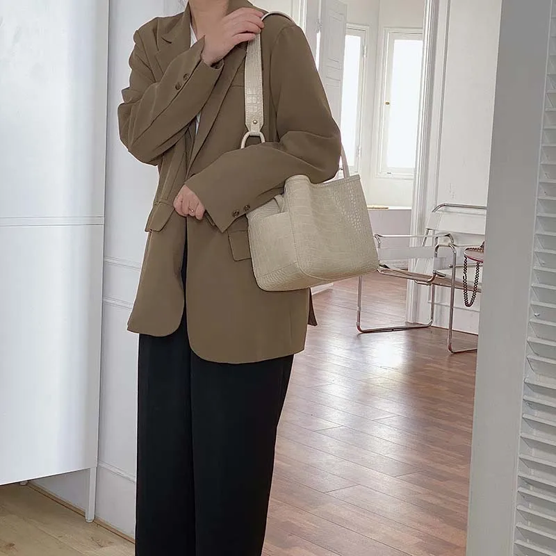 

Fashion Pu Crocodile Crossbody Bag For Women Shoulder Bag Brand Designer Women Bags Luxury PU Leather Bag Bucket Bag Handbag