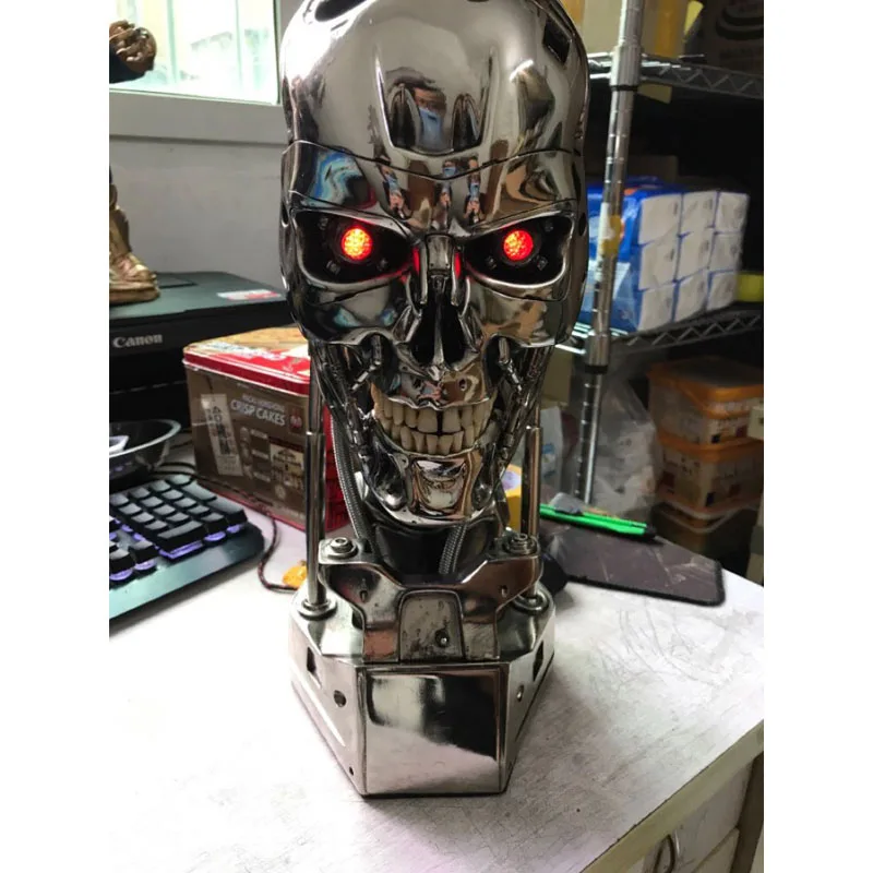 Круто! 1:1 весы Termi 39 см T-800 череп с чипом Стандартный гальваническим покрытием