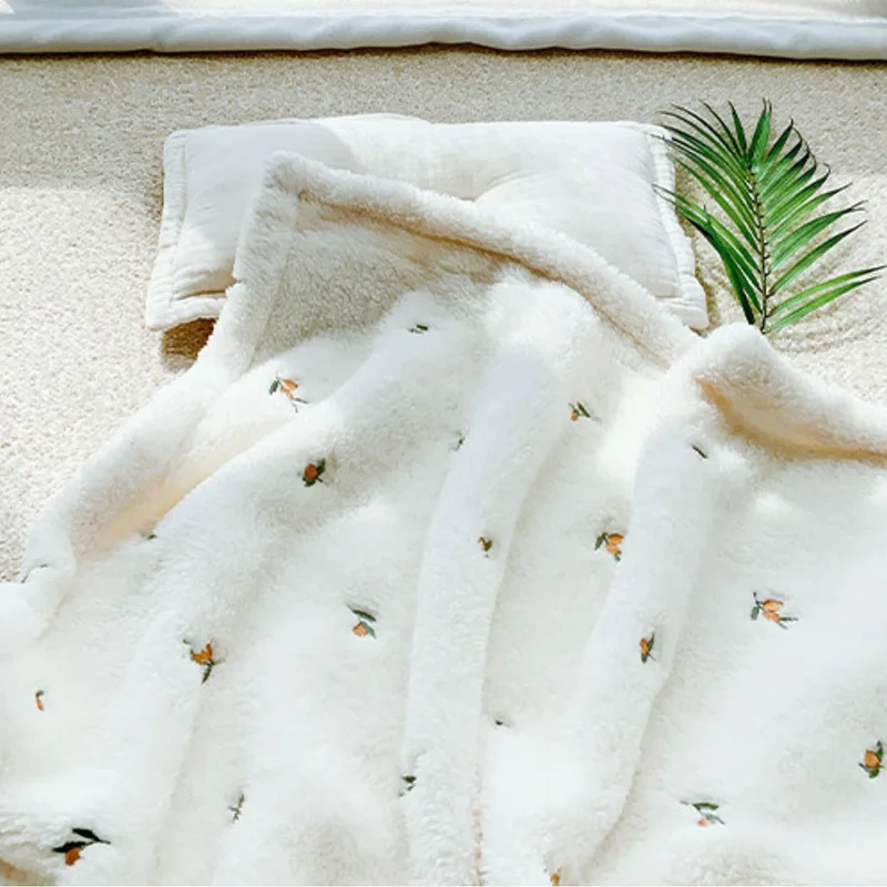 

Soft Flannel Baby Blanket for Newborn Stroller Coral Fleece Warm Infant Babies Accessories Swaddle Wrap Blanket Bedding Cover