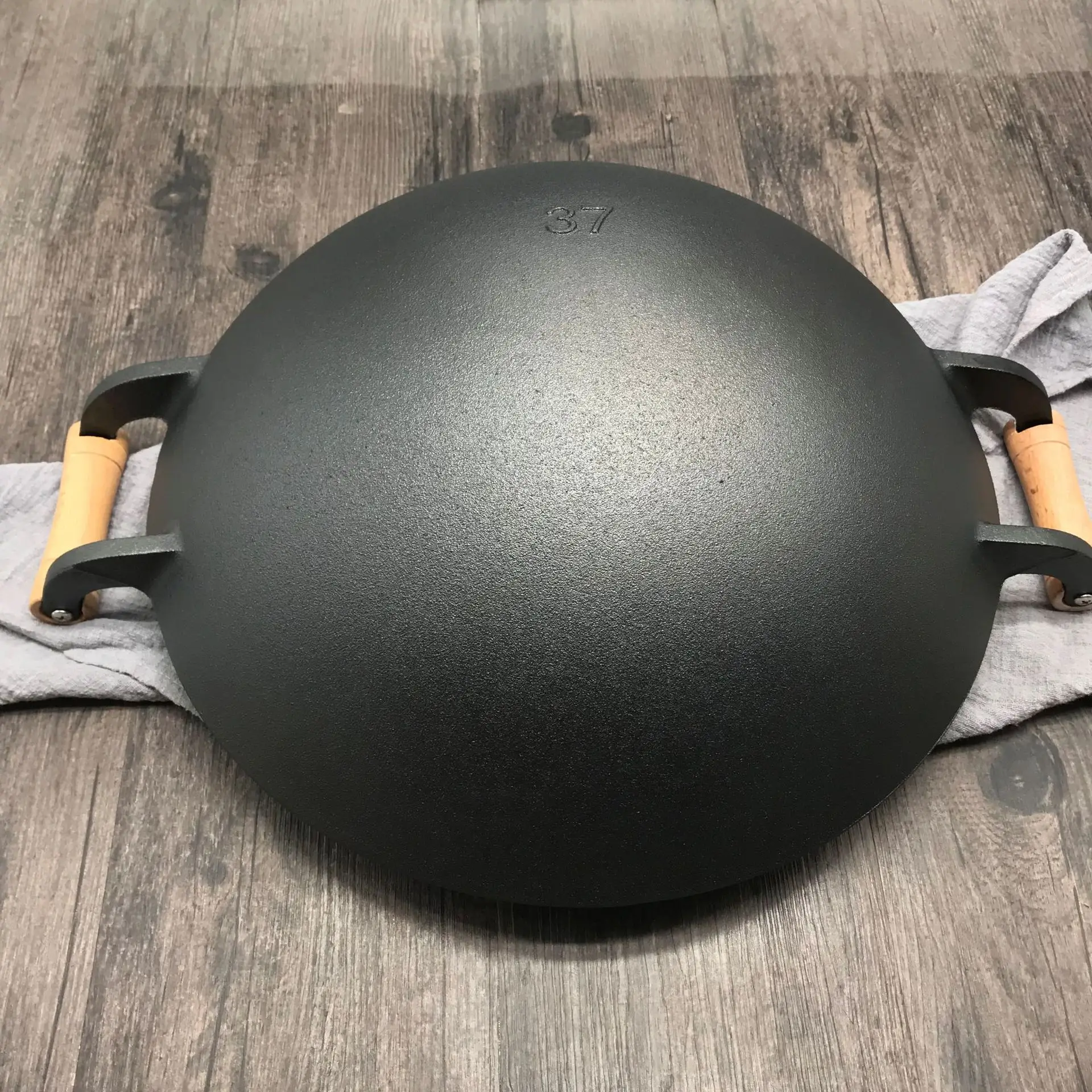 

Cast Iron Wok Gas Burner Kitchen Accessories Cooking Pot Traditional Non Stick Frying Pan Cauldron Ollas De Cocina Cookware BC50