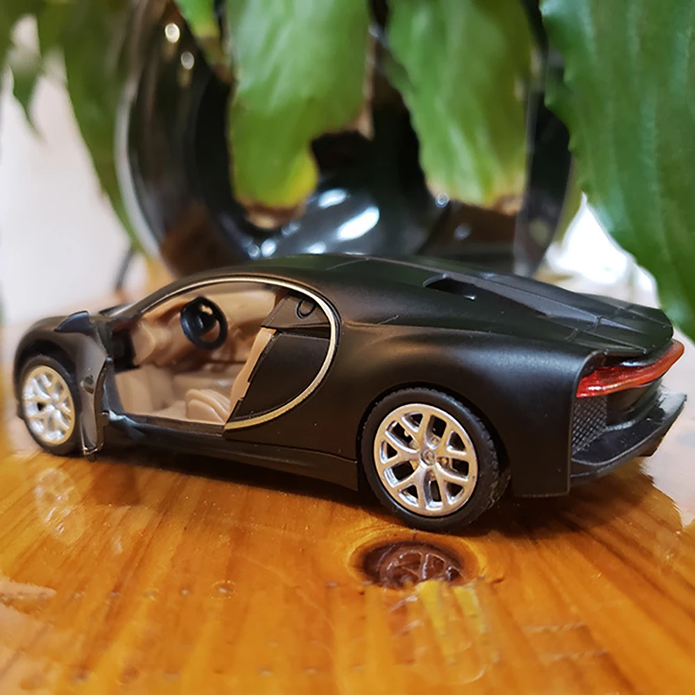 Модель автомобиля 1:32 из сплава модель спортивного украшение торта для детей