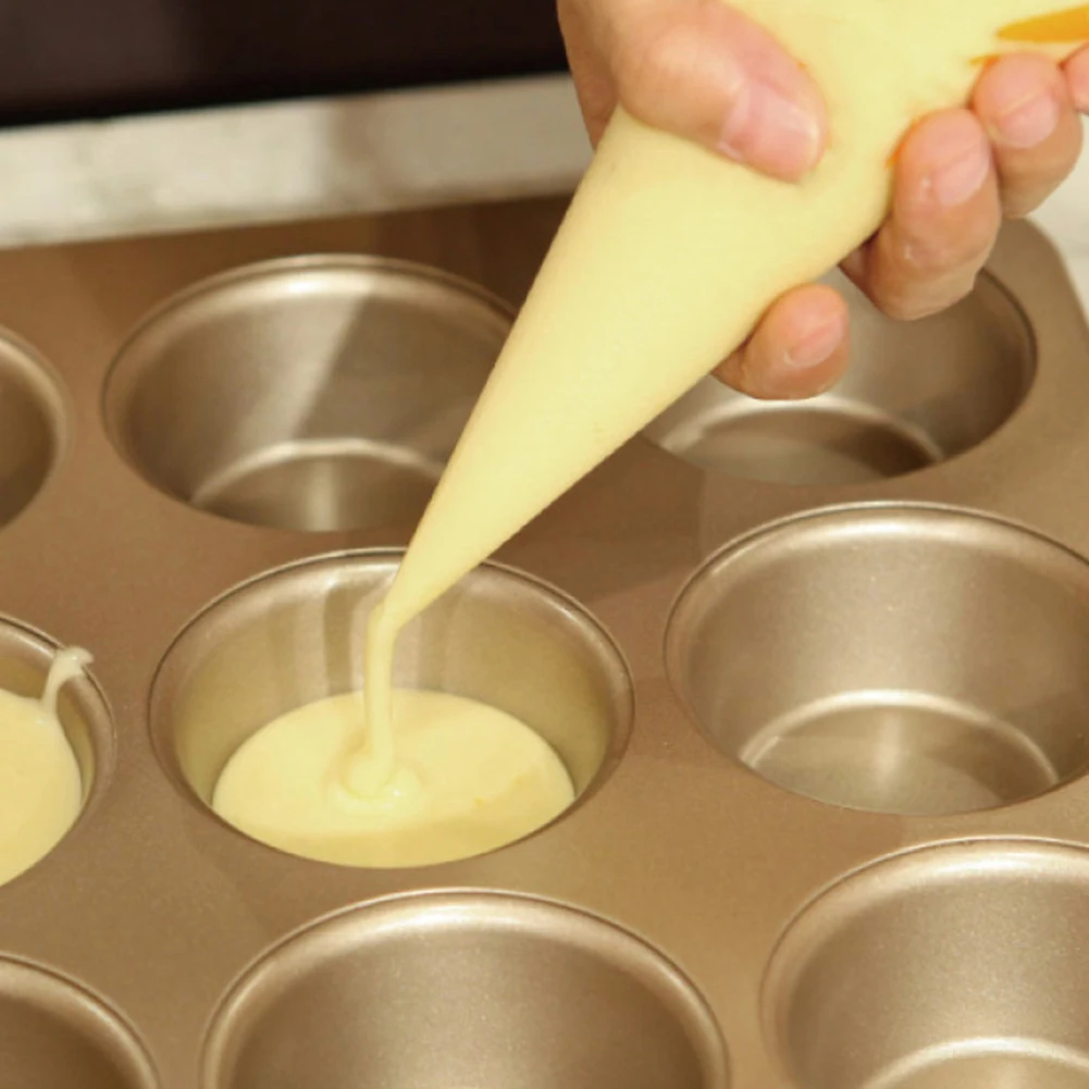 

12 Cups Easy Clean Reusable DIY Baking Tray Heat Resistant Anti Rust Pastry Non Stick Home Kitchen Muffin Pan Dishwasher Safe
