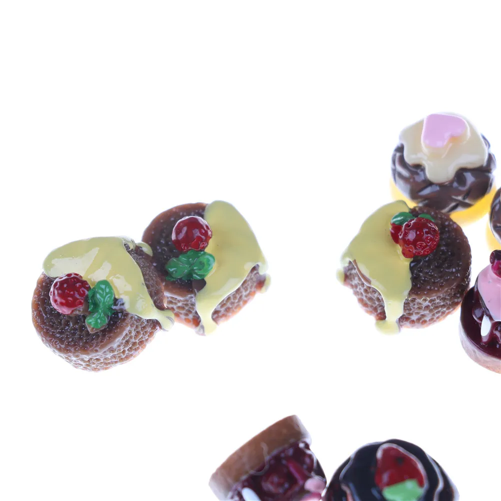 

5pcs/set 1:12 Simulation Mini Cake Dollhouse Miniature Food Scene Model Diy Doll House Accessories Resin Cake Model
