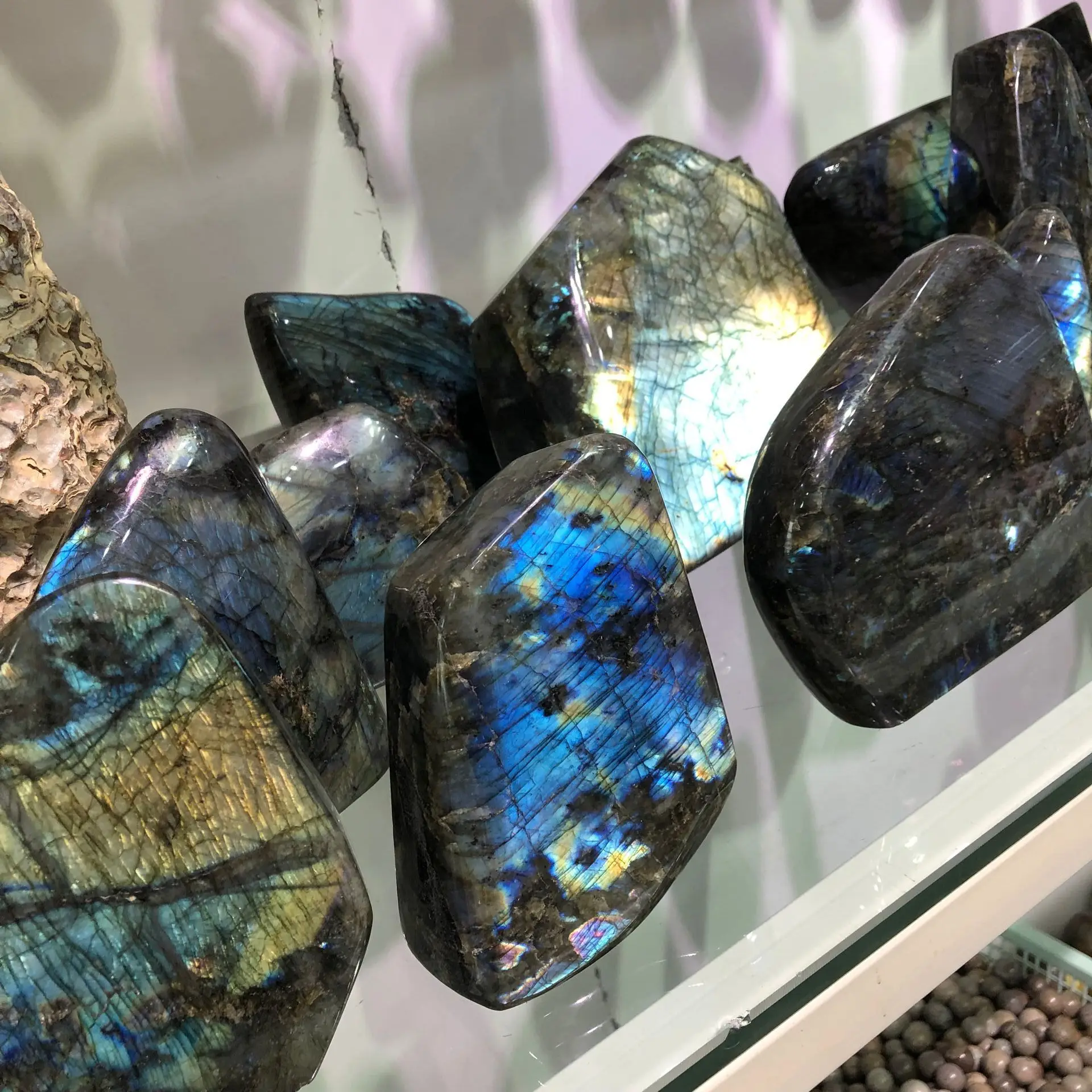 

300-650g Natural Blue Labradorite Crystal Hand Stone Moonstone Reiki Healing Madagascar Gemstone Tumble Rock