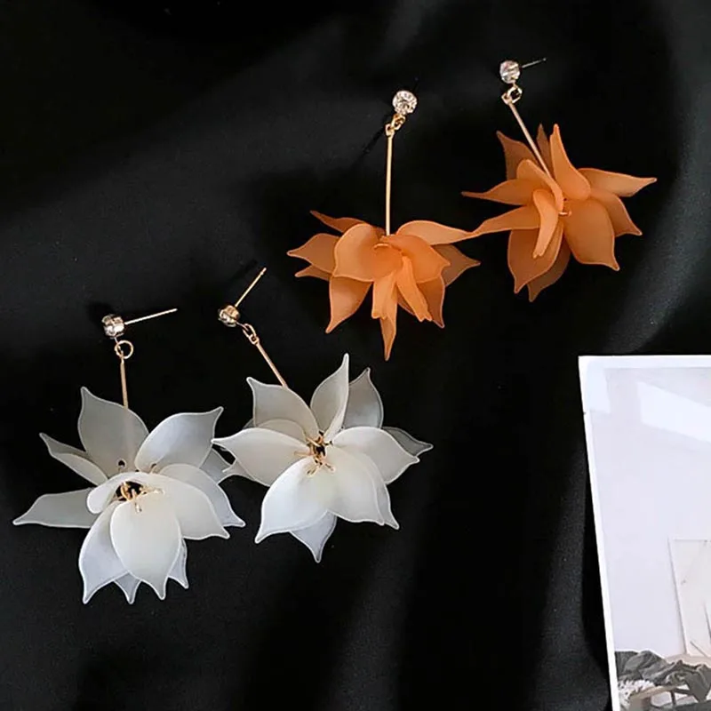 

Fashion New Elegant Lady Lotus Petal Earrings Multi-layer 5 Colors Flower Long Earrings With Crystal Women Party Birthday Gift