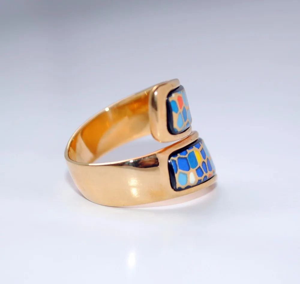 015 эмалевые ювелирные изделия из перегородчатой эмали в европейском и