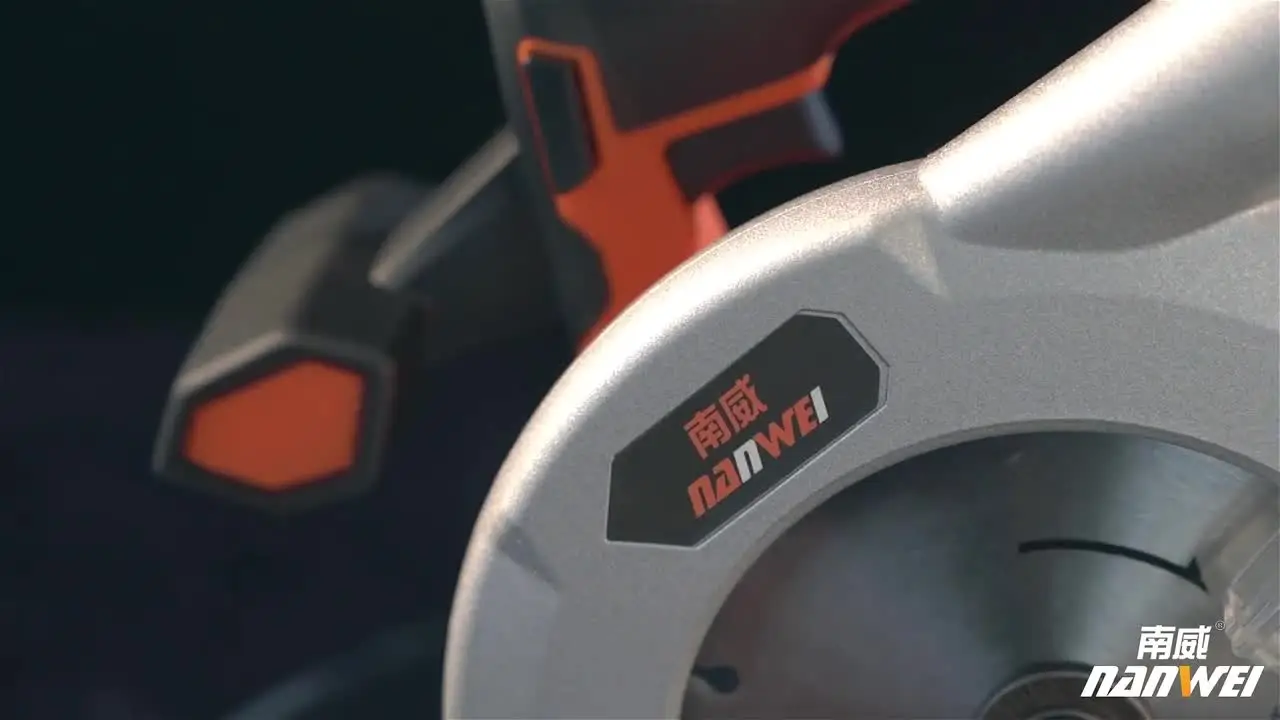 

Циркулярная пила, электроинструменты с лезвием, прохождение пыли, вспомогательная ручка, высокомощная и многофункциональная режущая машин...