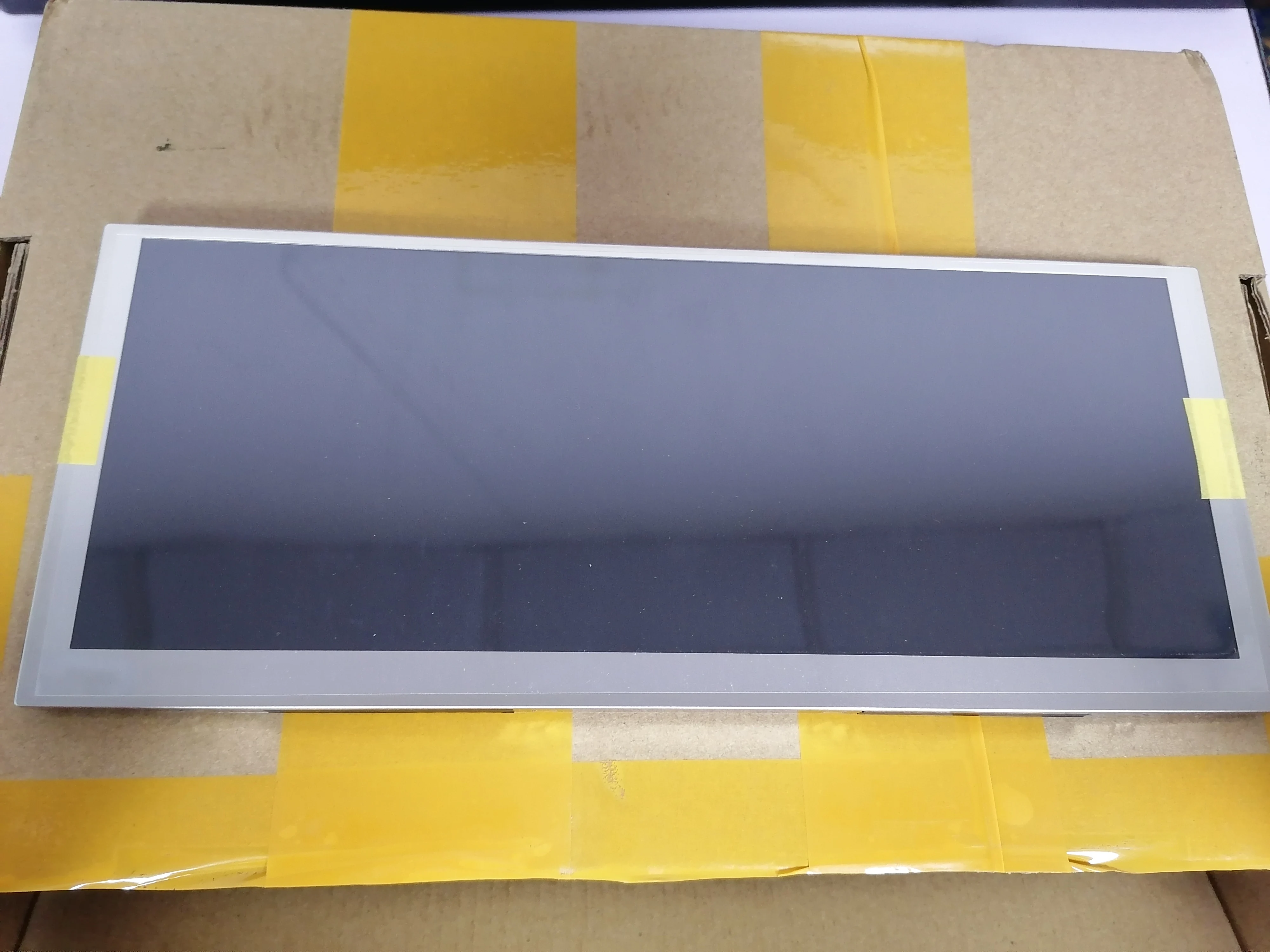 

10,3 дюймовый экран для навигации автомобиля