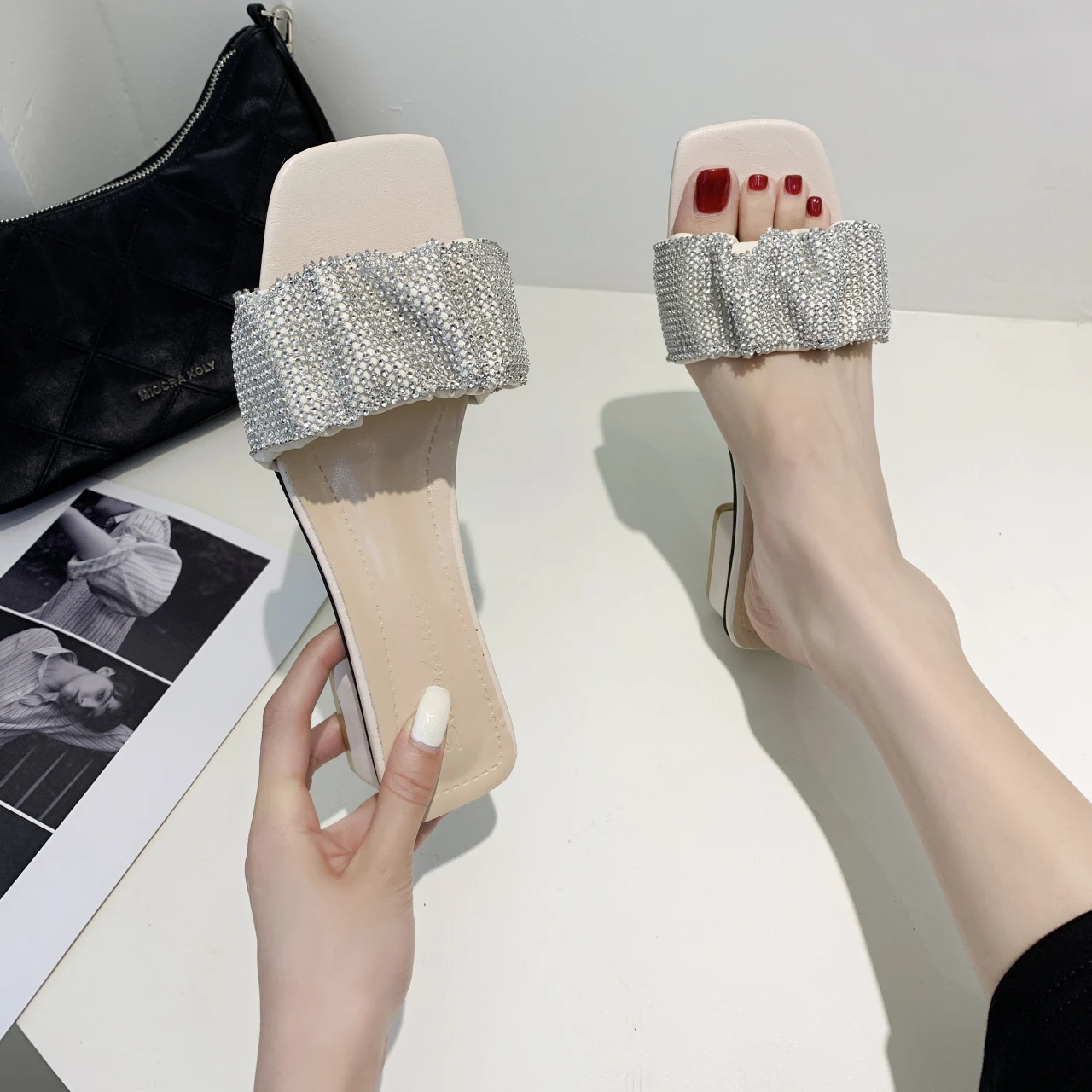 

Rhinestone Thick Heel Sandals Women's Slippers High Heels 2021Summer Fashion Fairy Open-toed Sandals Women's slippers Large size