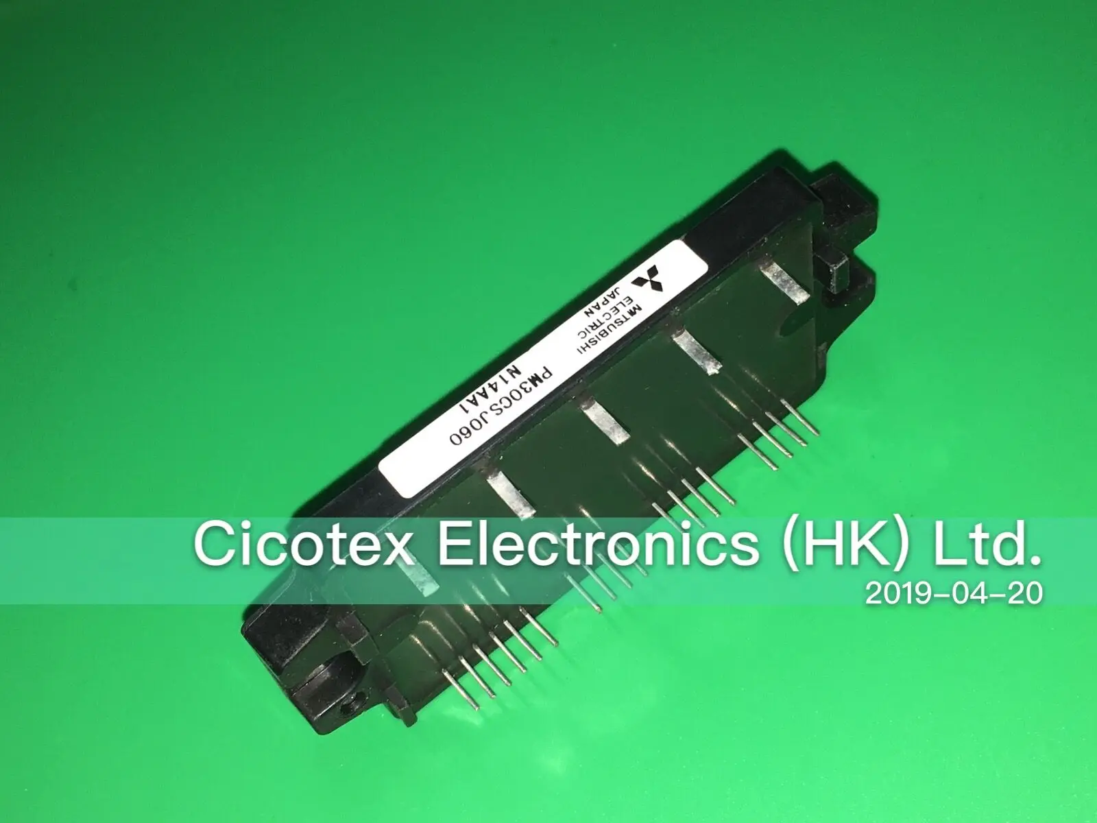 Модуль PM30CSJ060 PM30CSJ 060 MOD IPM 6PAC 600 в 30A с использованием интеллектуальных силовых