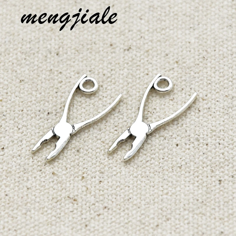 

20pcs Tool series antique silver Hammer wrench pliers screwdriver charms Tool Pendant fit handemade Jewelry bracelet accessories
