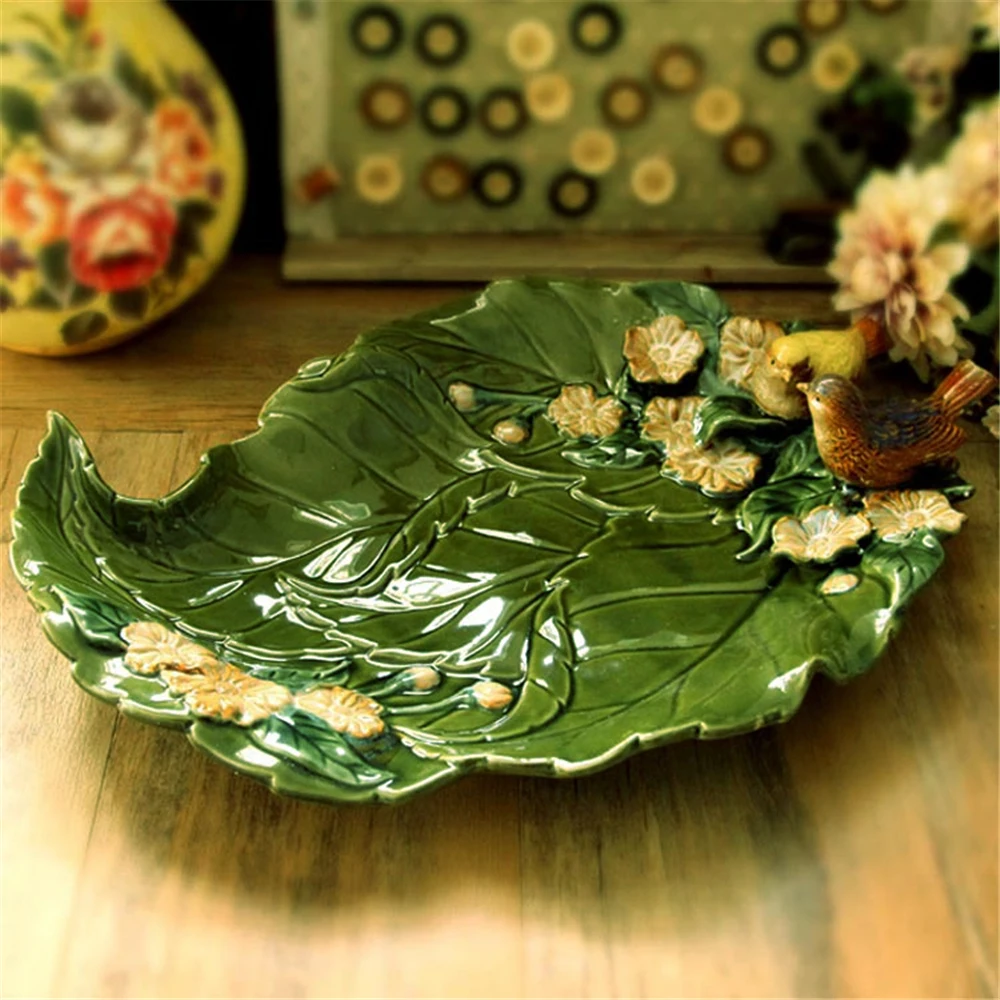 

3D Bird Decor Leaf Shaped Ceramic Dried Fruit Plate Storage Tray Living Room Desktop Decoration Crafts Home Decor Accessories