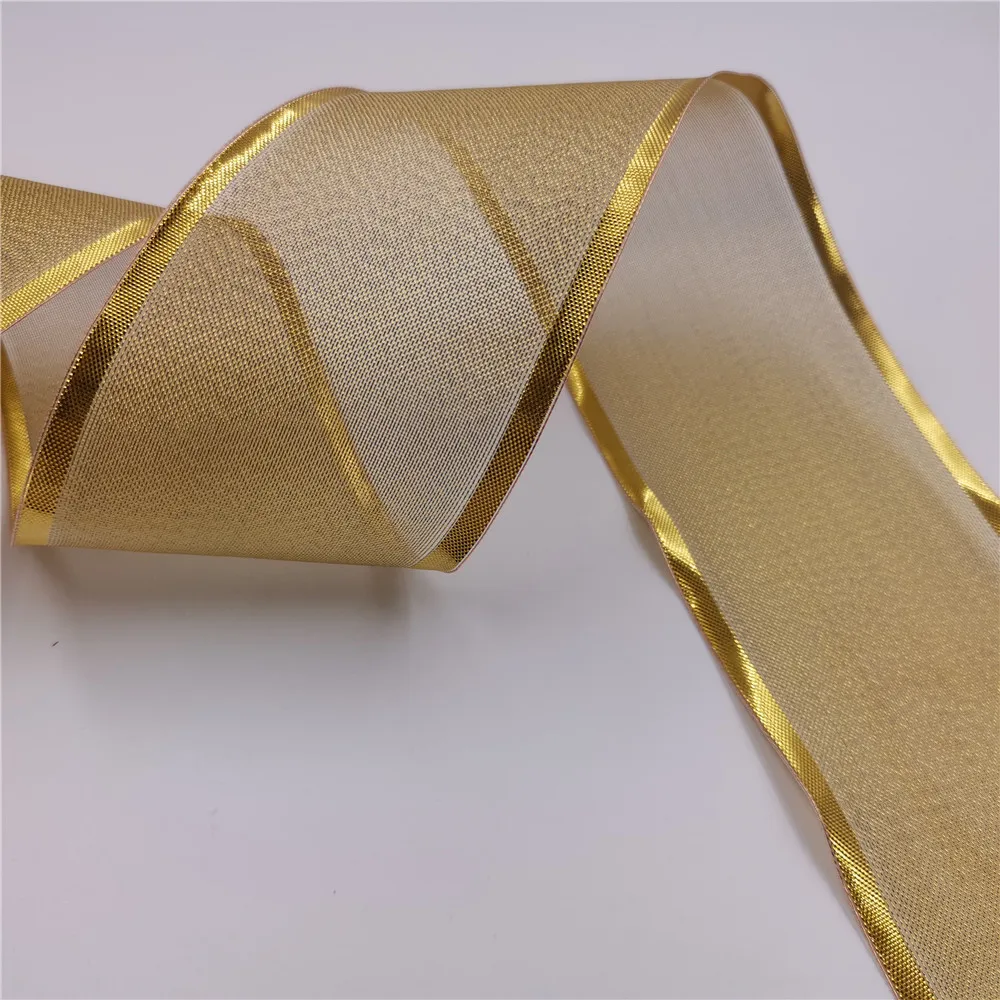 Золотистая металлическая лента из органзы с проволочным краем 63 мм 25 ярдов для