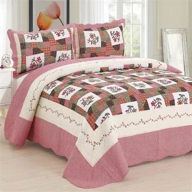 

Cotton Quilted Bedspread on the Bed with 2pcs Pillowcases Patchwork Quilt Blanket Linen Plaid Coverlet Cubrecam Bed Cover Colcha