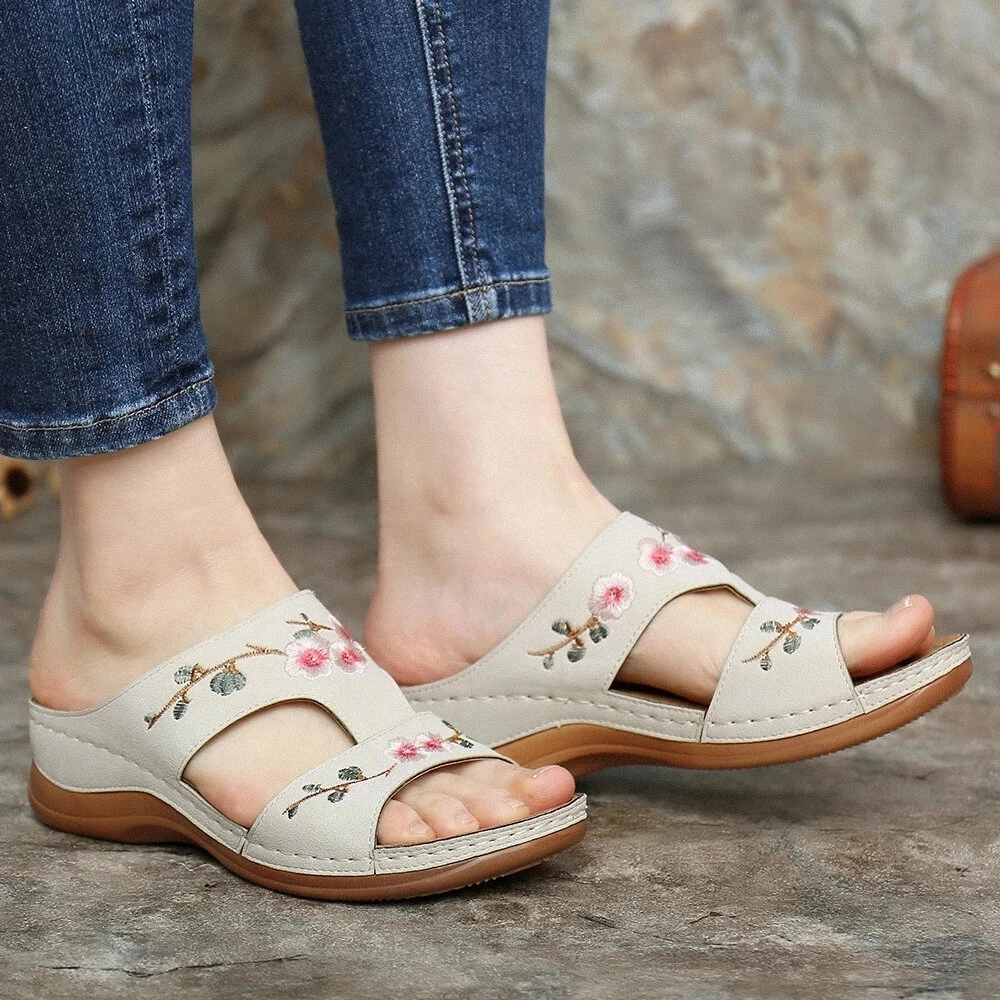 Woman Slippers Ethnic Flat Shoes Flower Platform Colorful Woman Comfortable Casual Fashion Sandals Female 2021 Summer