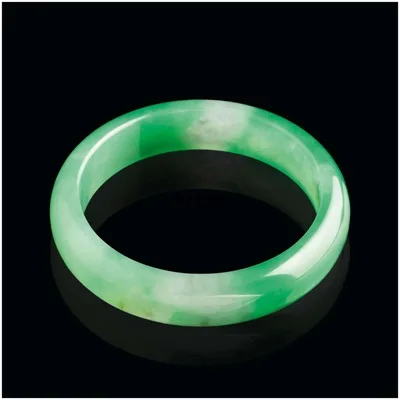 

Zheru Jewelry Natural Burmese Jade Light 54-62mm Bracelet Elegant Princess Jewelry Gift for Mom and Girlfriend