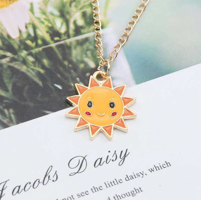 Мода симпатичное ожерелье для Для женщин Kawaii японский капельного подвески из сплава с мультипликационным принтом в виде зверушки(кролик), с рисунком кота и цветочным принтом облака солнце с пандой и Свинкой Dag «Щенячий патруль»