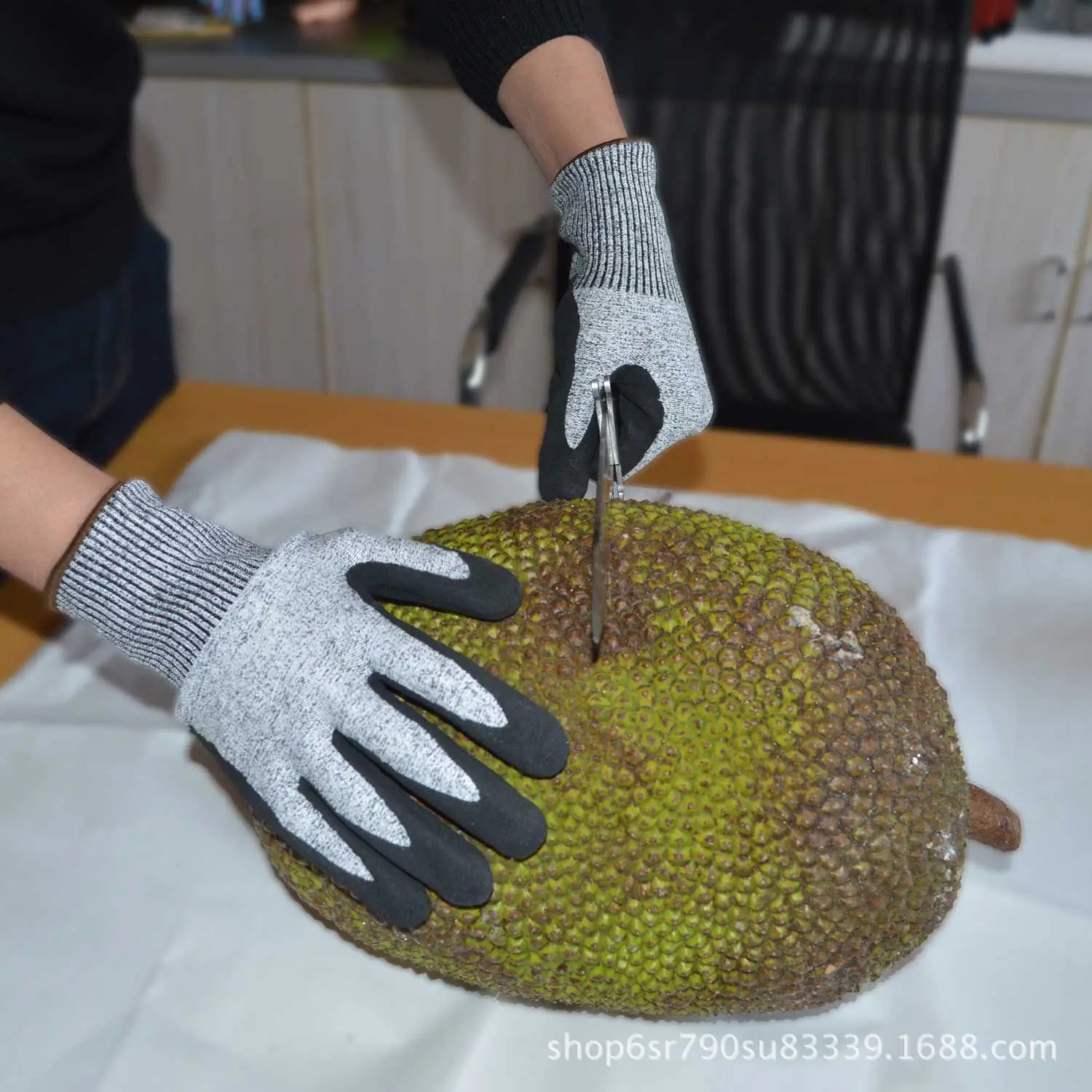 

garden gloves 5 Class Cut proof Dipping Glue Slaughter Carving Woodworking