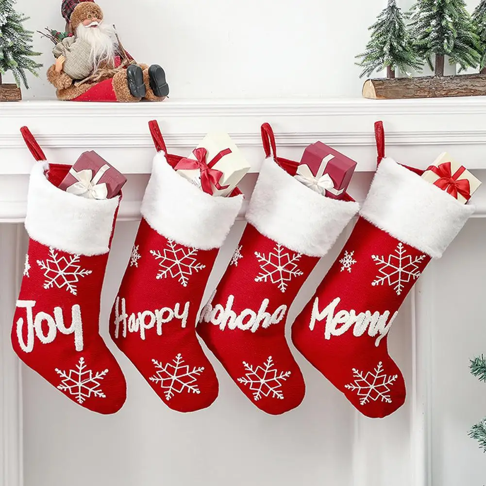 

New Christmas Plush Socks Non-woven Christmas Party Pendants Christmas Gift Candy Bags